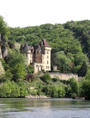 Fototapeta na wymiar La Roque-gageac, village classé sur la Dordogne,Périgord noir,pays Sarladais
