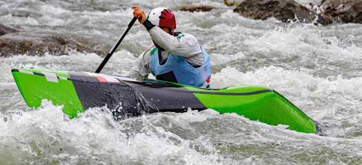 canoista in azione © Silvano Rebai
