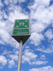 panneau point de rassemblement