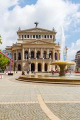Obraz premium Frankfurt am Main, die Alte Oper. Mai 2017.