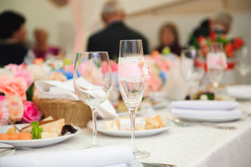  wedding banquet in a restaurant