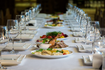 Serving banquet table