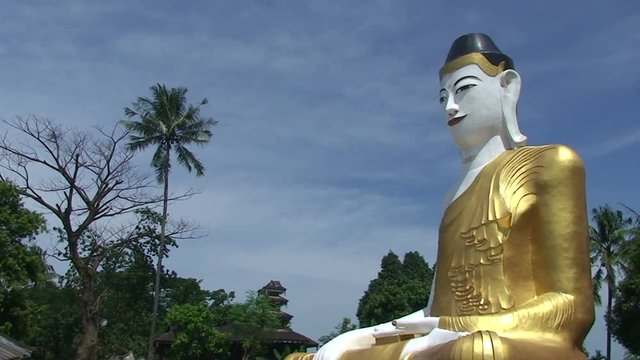 Pathein, Big Buddha statue at Pagoda