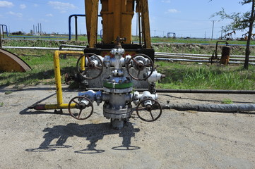 The pipe and valve oil fields