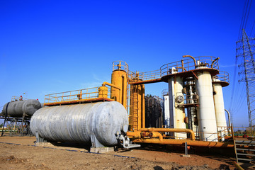 Obraz premium Pipeline valves and industrial equipment