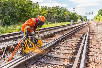 Zelfklevend Fotobehang lassen en slijpen van spoorwegen © RCP