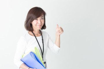 OLポートレート・ミドル女性(白バック)