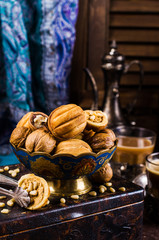 Round nut biscuits