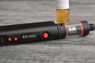 E - cigarette for vaping , technical devices 