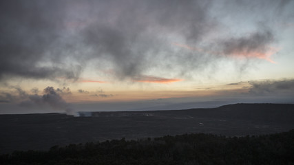Naklejka na ściany i meble Kilauea Crater Sunset