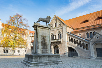 Braunschweiger L&ouml;we, the Lion of Brunswick, and Burg Dankwarderode. Braunschweig / Germany