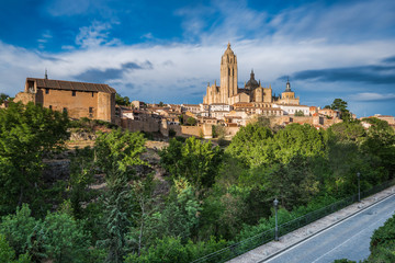Fototapeta premium Cathedral in Segovia on hill top kissed with sun rays