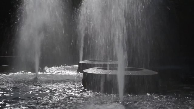 Fountain in the park video 2