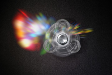 hand spinner main métal tourner toupie roulement à billes occupation occuper mode lumière reflet...