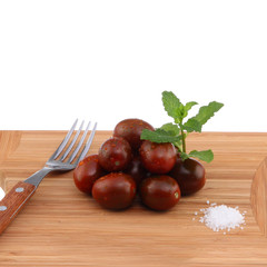 Fresh vegetables on the shredder