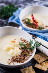 Creamy cauliflower soup