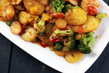 Healthy Cooking Chicken Broccoli and Sweet Potato