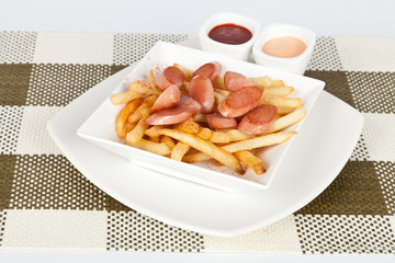 French fries with sausage