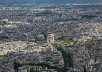 Aerial view of the Arc de Triompf at Paris