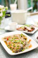 fried mackerel with spicy sauce