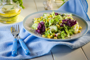 Fresh salad with sesame seeds