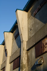 Fototapeta na wymiar 倉庫の壁と倉庫
