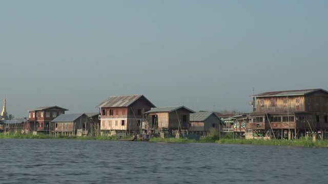 Nyaung Shwe, Cruising waterway with houses on stilts