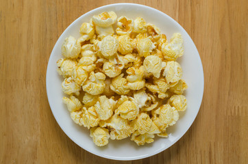 Caramel Popcorn In Ceramic Plate.