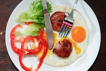 Fried Eggs With Sausage