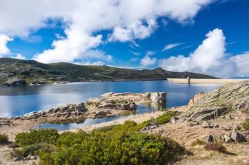 Fototapeta na wymiar View of Lagoa Comprida