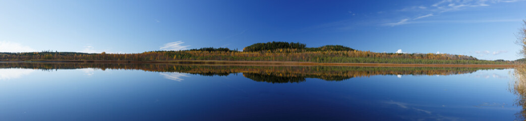 Fototapeta na wymiar Finnish lake