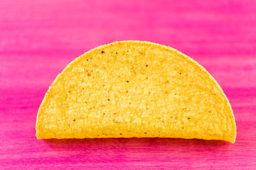 Crunchy taco chells