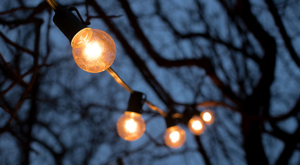 Light bulb rope
