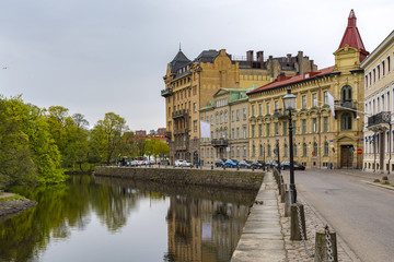 Fototapeta na wymiar Gothenburg Canal and Park