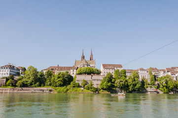 Basel, Stadt, Basel-Stadt, Altstadt, Münster, Kirche, Rhein, Rheinufer, Fähre, Münsterplatz, Pfalz, Grossbasel, Frühling, Sommer, Schweiz