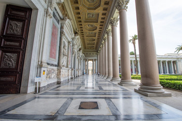Colonnato basilica di San Paolo - Roma - obrazy, fototapety, plakaty
