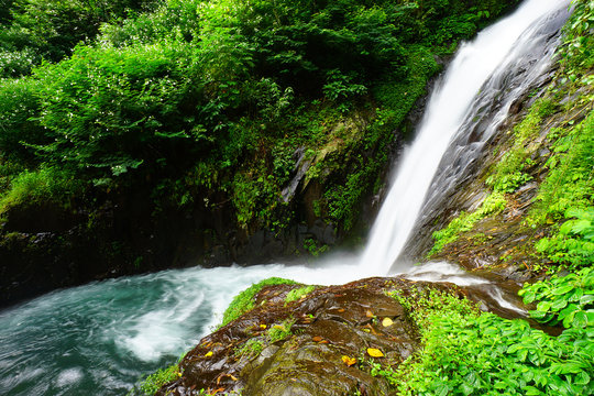 Tegenungan Waterfall. Git Git Waterfall. 