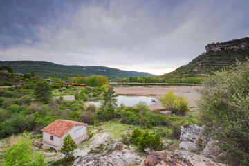 Fototapeta na wymiar Overlooking Una Lagoon in Cuenca province,Spain
