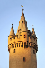 Fototapeta na wymiar Eschenheimer Turm in Frankfurt am Main