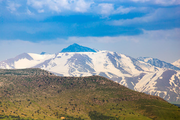 Fototapeta premium Beautiful landscape of nature in the Tien Shan mountains