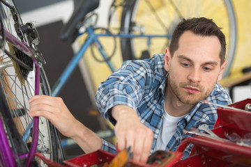 industrial bike assembler
