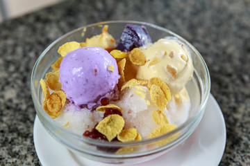 halo halo, Filipino summer dessert