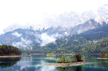 Eibsee unter der Zugspitze