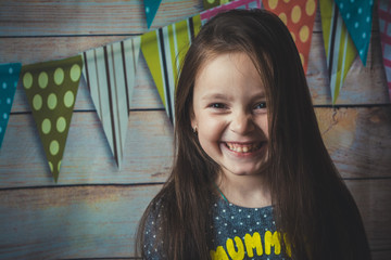 Маленькая девочка. Радость.