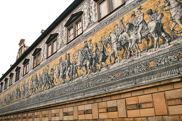 Procession of Princes, 1871-1876, 102 meter, 93 people is a giant mural decorates the wall....