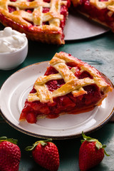 strawberry pie dessert