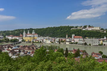 Fototapeta na wymiar PASSAU - Dreiflüssestadt-DONAU-INN-ILZ