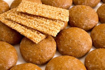 Biscuits and sweet bars with honey and sesame seeds