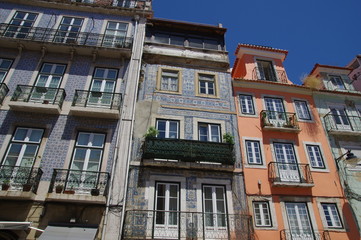 Fototapeta na wymiar Fassaden in Lissabon
