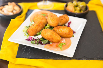 chicken and vegetables croquettes